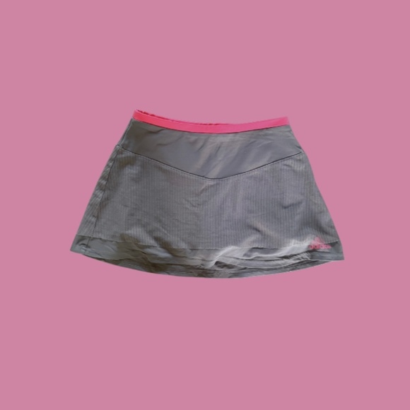 Adidas ClimaCool Skirt | Size XS | Taupe w/ Hot Pink Accent - Picture 1 of 7